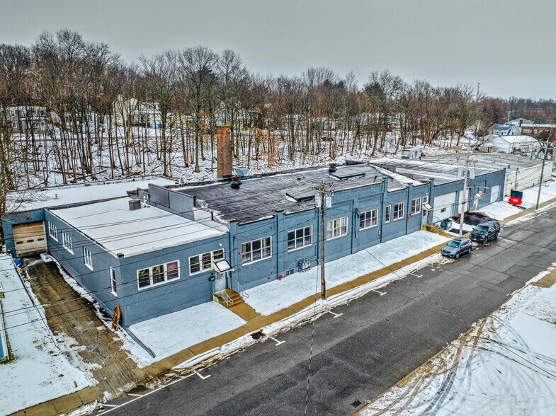 105-119 Sprague Ave, Middletown, NY à vendre - Photo principale – Image 1 sur 45