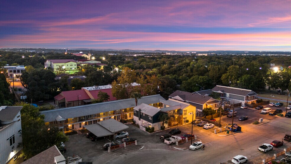 2526 Durwood St, Austin, TX à vendre - Photo de l’immeuble – Image 2 sur 71