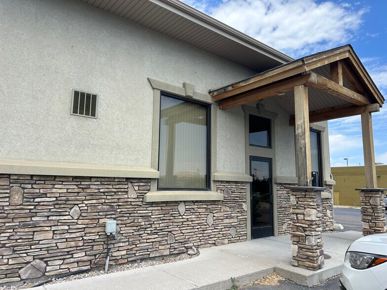 750 W Quinn Rd, Pocatello, ID à louer - Photo de l’immeuble – Image 3 sur 37