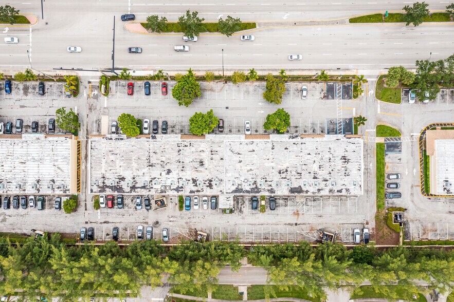 2750-2784 N University Dr, Sunrise, FL à louer - Aérien – Image 2 sur 9