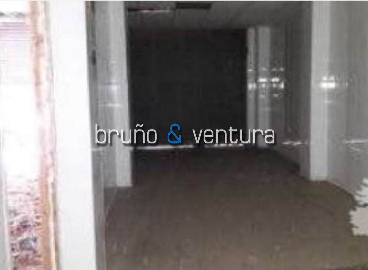 Avenida Baix Penedes, El Vendrell, TAR 43700 -  -  - Photo intérieure - Image 1 of 2