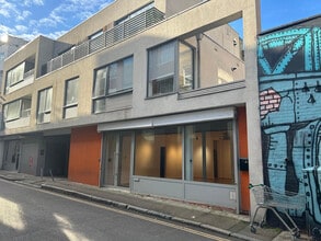 19 Garrett St, Londres à louer Photo de l’immeuble– Image 1 sur 4