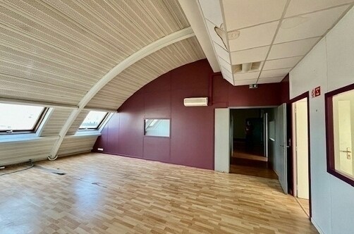 Bureau dans Saint-Ouen-sur-Seine à louer - Photo intérieure – Image 3 sur 6