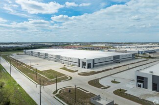 Plus de détails pour 1401-1501 E Pleasant Run Rd, Wilmer, TX - Industriel/Logistique à louer