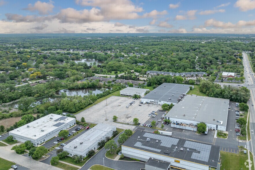 8255 Lemont Rd, Darien, IL à louer - Aérien – Image 2 sur 5
