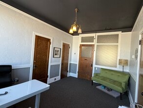 115-125 NW Oregon Ave, Bend, OR à vendre Photo intérieure– Image 1 sur 1