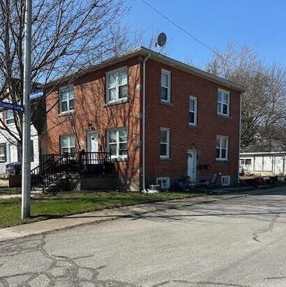 4077 Hickson Av, Niagara Falls, ON à vendre - Photo principale – Image 1 sur 1