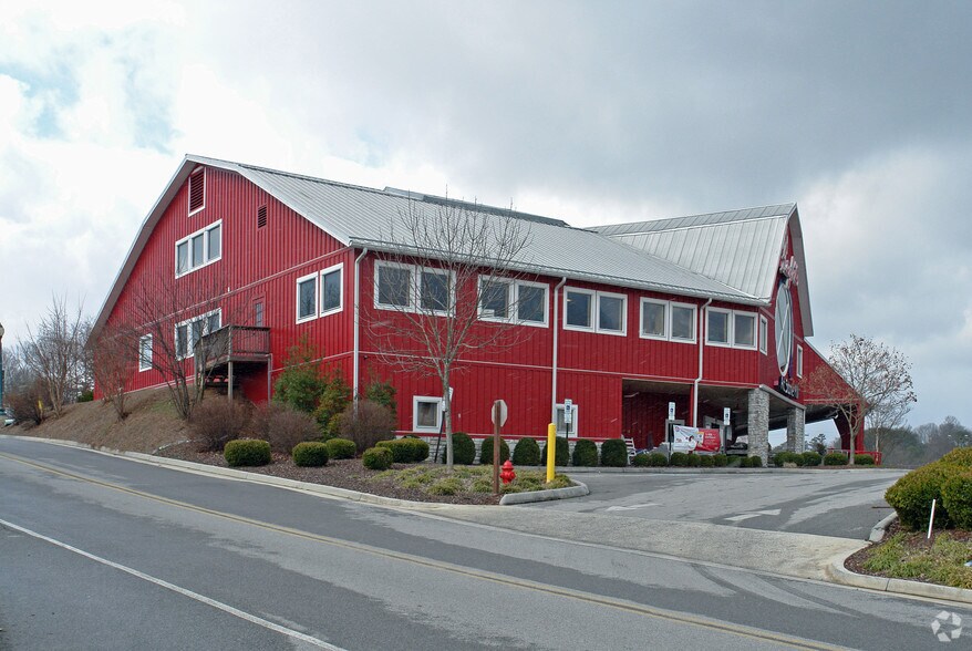 1080 W Main St, Abingdon, VA à vendre - Photo principale – Image 1 sur 6