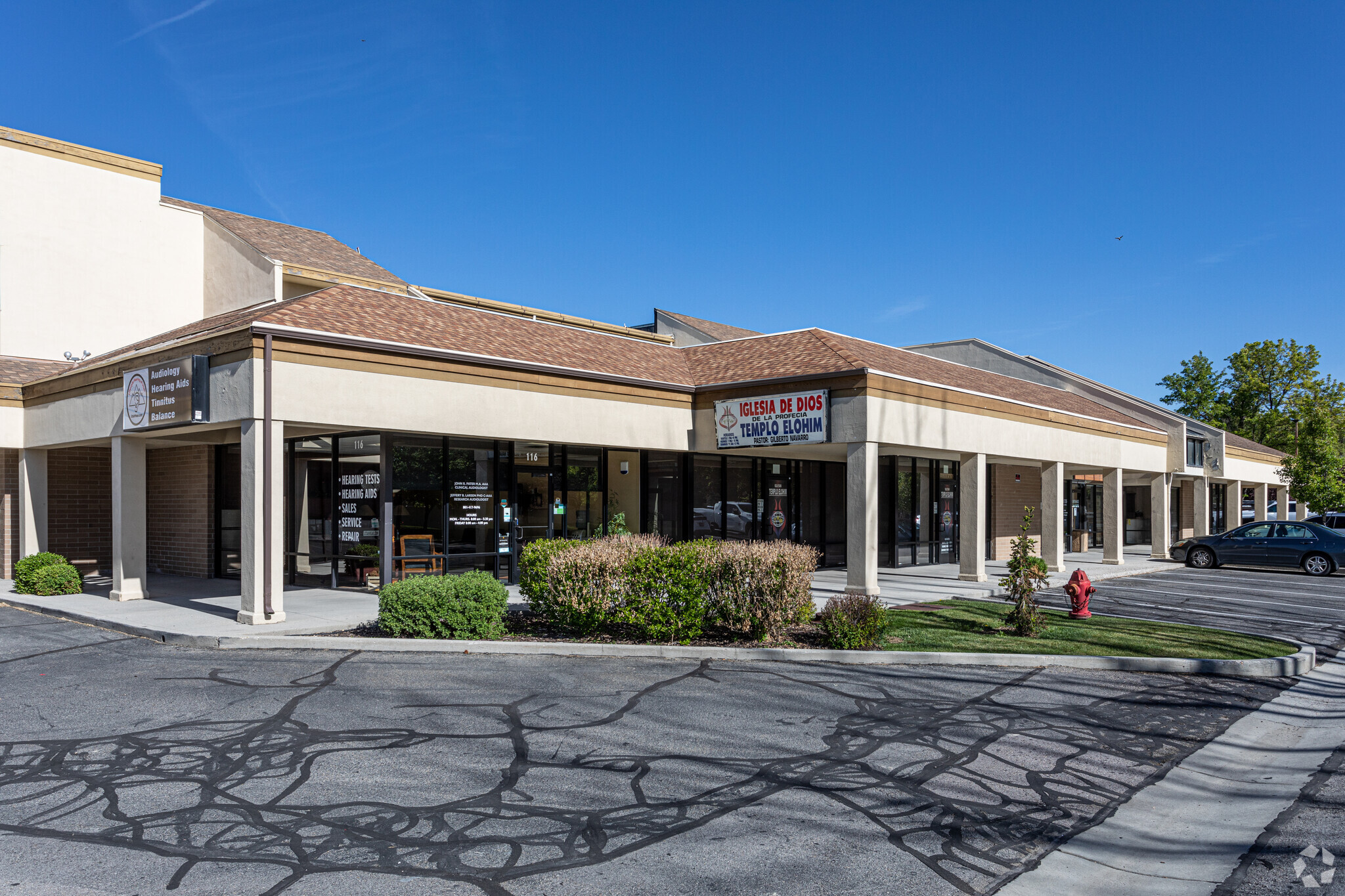 2964 W 4700 S, Salt Lake City, UT à louer Photo principale– Image 1 sur 4