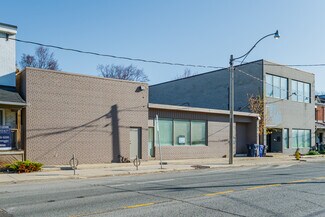 Plus de détails pour 914 Eastern Ave, Toronto, ON - Local commercial à vendre