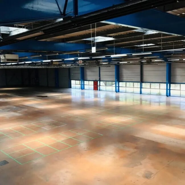 Plus de détails pour Industriel/Logistique à louer