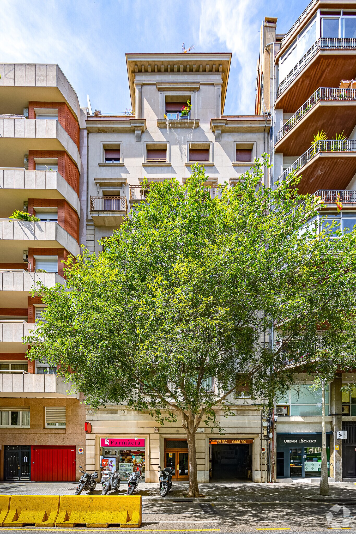 Carrer de Llançà, 11, Barcelone, Barcelona à vendre Photo principale– Image 1 sur 2