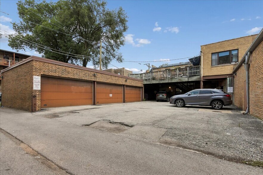 6222 N Broadway St, Chicago, IL à vendre - Photo de l’immeuble – Image 3 sur 10