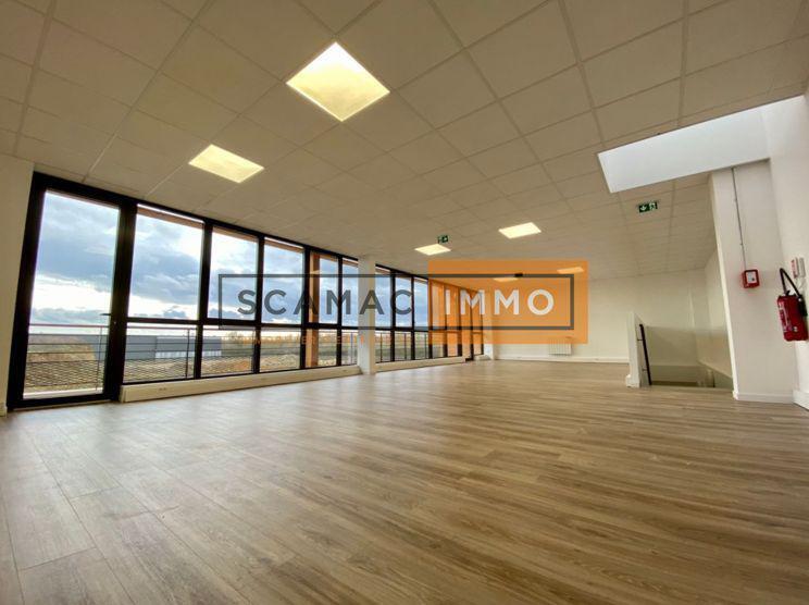 38 Rue De Lamirault, 77090 Collégien, Collégien à louer - Photo de l’immeuble – Image 2 sur 4