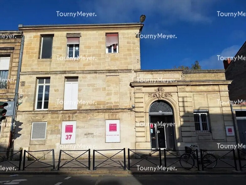 Bureau dans Bordeaux à vendre - Photo de l’immeuble – Image 1 sur 12