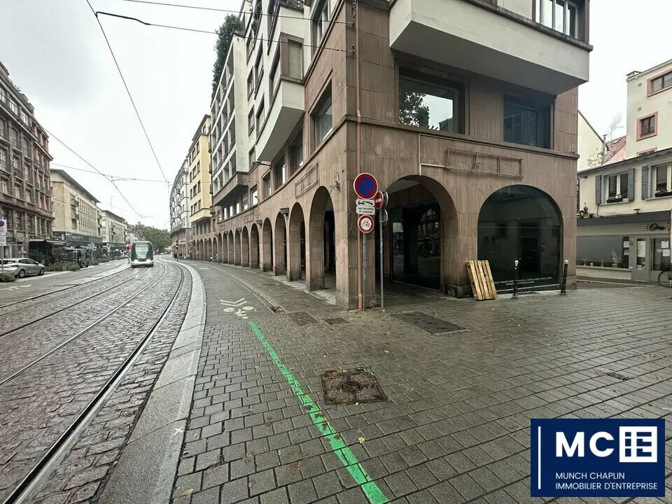 Local commercial dans Strasbourg à louer Photo de l’immeuble– Image 1 sur 13