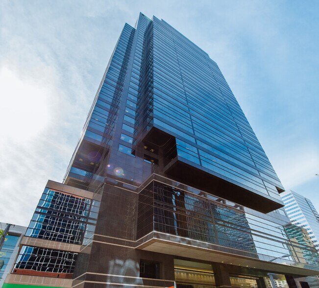 421 7th Ave SW, Calgary, AB à louer - Photo de l’immeuble – Image 2 sur 7