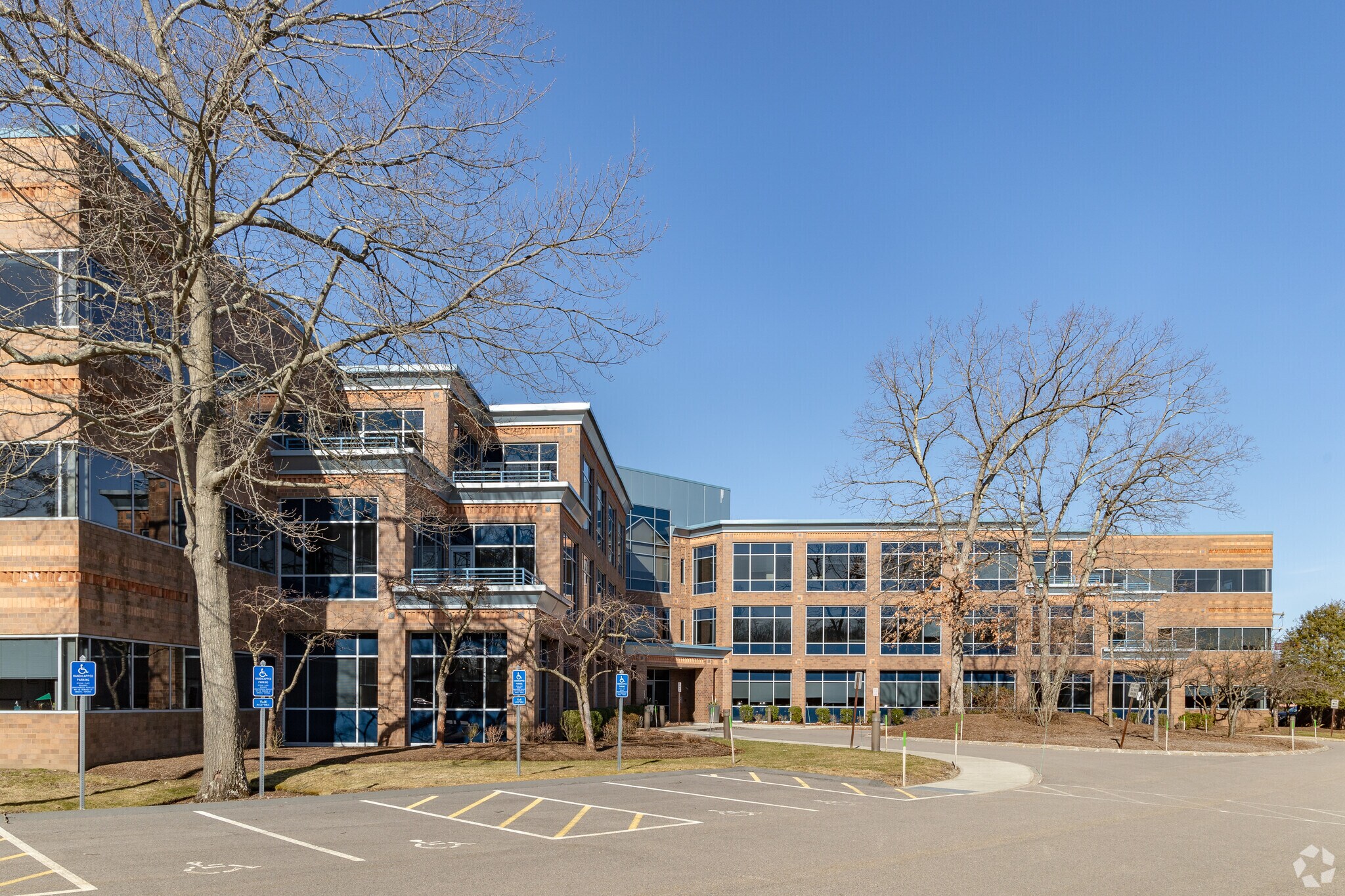 100 River Ridge Dr, Norwood, MA à louer Photo principale– Image 1 sur 8