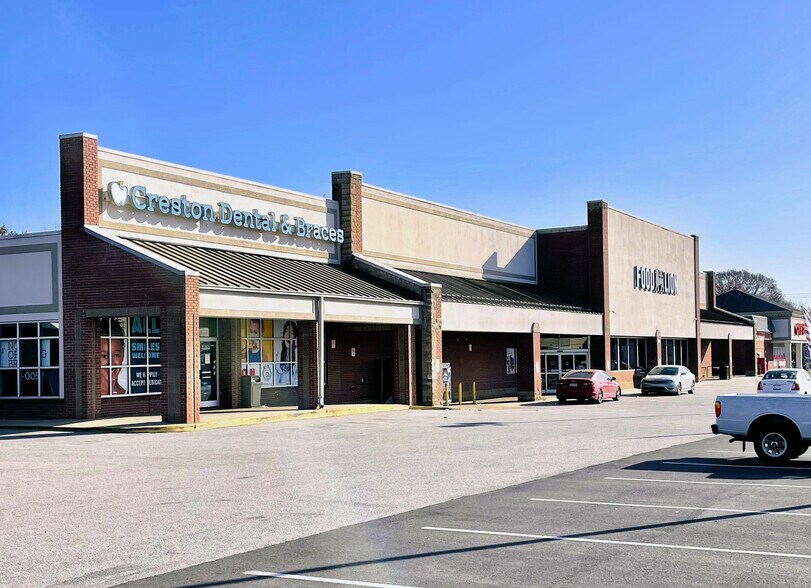 4400-A Dorchester Rd, Charleston, SC à louer - Photo de l’immeuble – Image 1 sur 6
