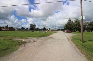 Plus de détails pour 202 Woodland Hwy, Belle Chasse, LA - Local commercial à vendre