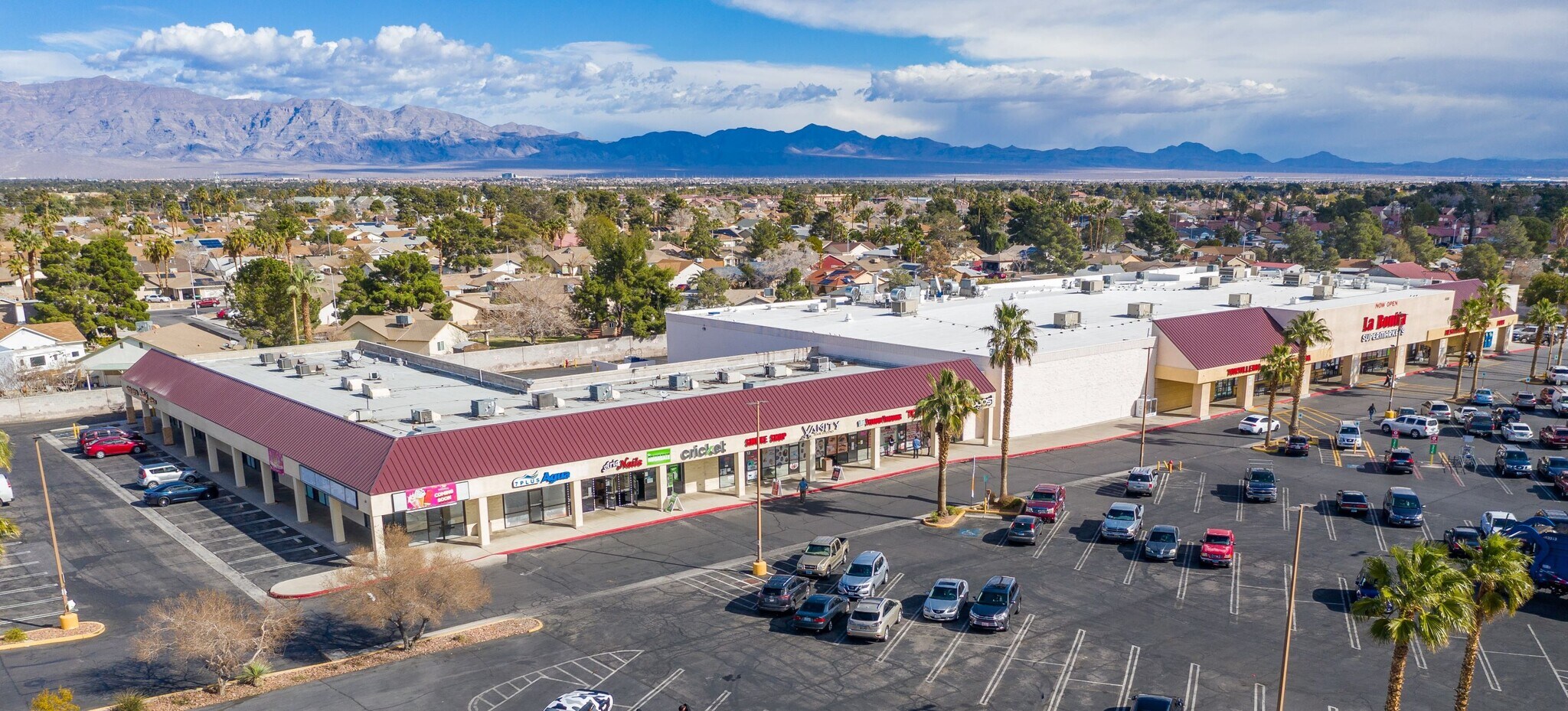 6010 W Cheyenne Ave, Las Vegas, NV à louer Photo principale– Image 1 sur 6