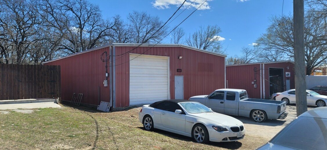 108 Industrial Dr, Kennedale, TX à vendre Photo principale– Image 1 sur 8