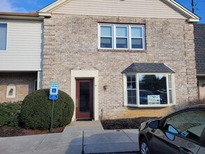 3545 Marietta Ave, Lancaster, PA à louer Photo de l’immeuble– Image 1 sur 4