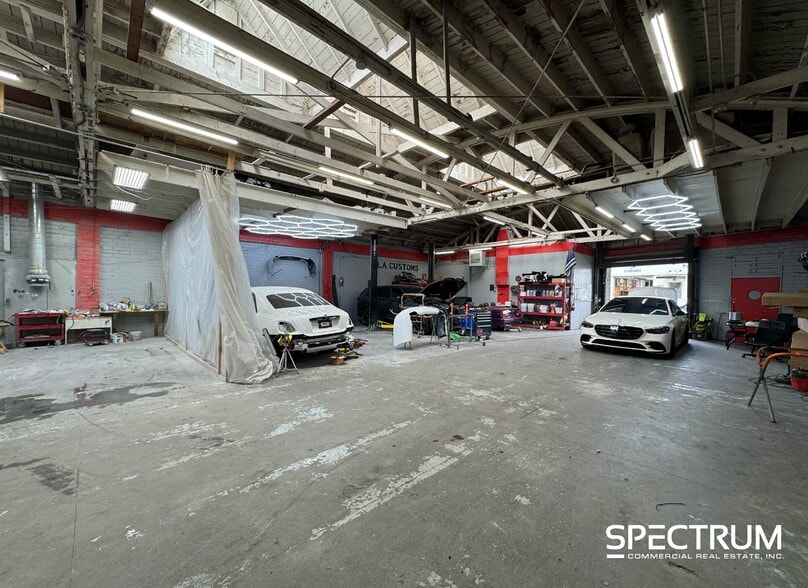 527 W Windsor Rd, Glendale, CA à vendre - Photo de l’immeuble – Image 3 sur 10