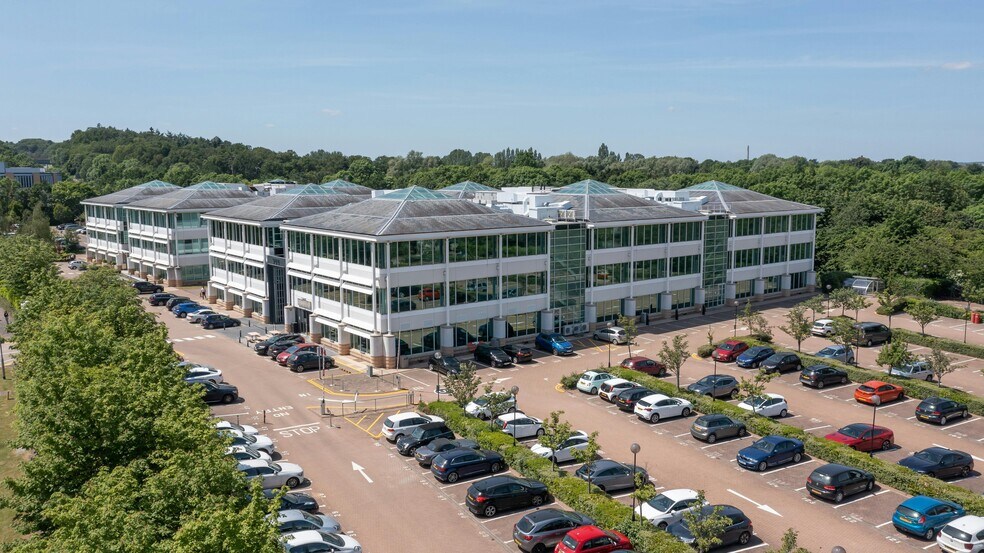 900 Pavilion Dr, Northampton à louer - Photo de l’immeuble – Image 2 sur 27