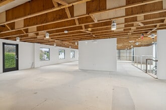 3331 Ocean Park Blvd, Santa Monica, CA à louer Photo intérieure– Image 2 sur 10