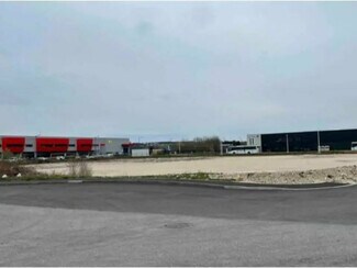 Plus de détails pour Local d'activités à louer