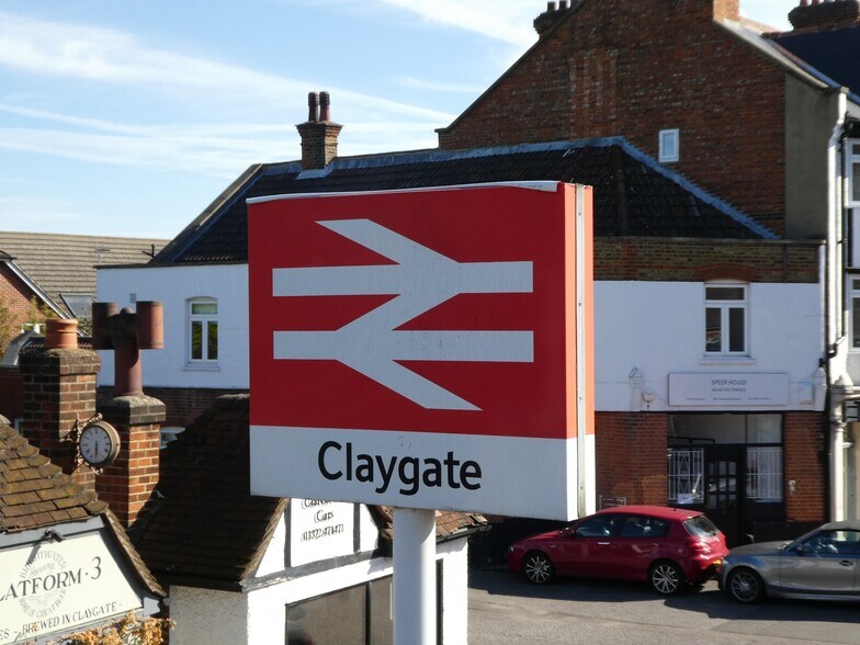 39-41 The Parade, Claygate à louer - Photo de l’immeuble – Image 3 sur 5