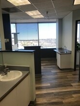 8200 E Belleview Ave, Greenwood Village, CO à louer Photo de l’immeuble– Image 1 sur 2