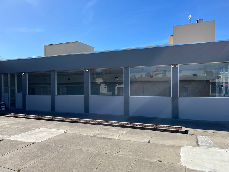 908 1/2 S Main St, Salinas, CA à louer - Photo de l’immeuble – Image 3 sur 9