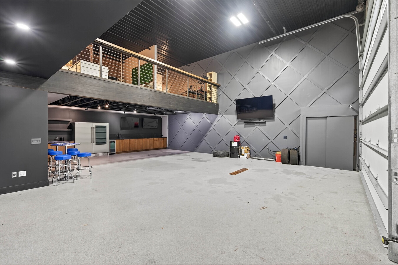 3620 Arrowhead #2 Dr, Medina, MN 55340 - Lot 2 - - Photo intérieure - Image 1 of 16