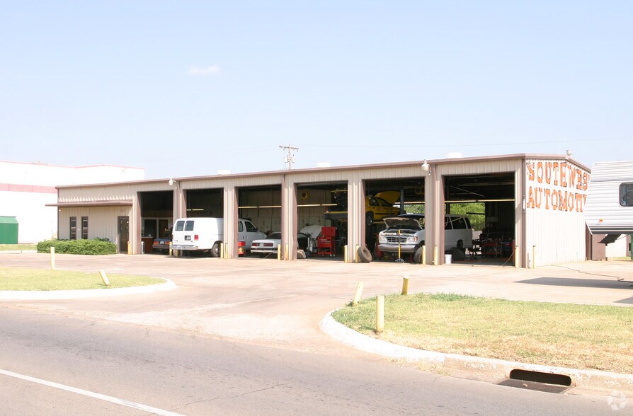 3617 SW 44th St, Oklahoma City, OK à vendre - Photo de l’immeuble – Image 3 sur 6