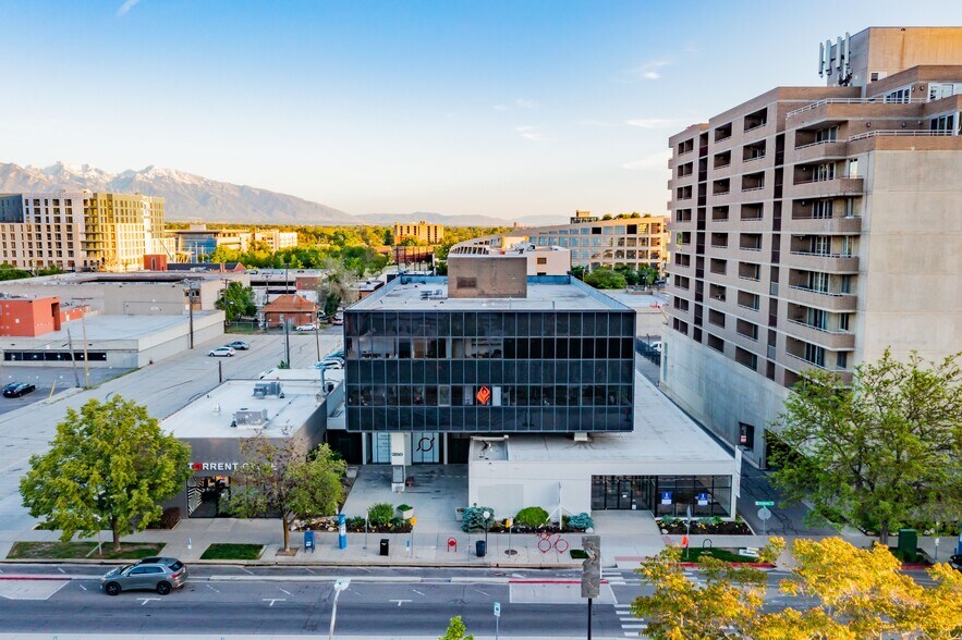 250 E Broadway, Salt Lake City, UT à louer - Photo de l’immeuble – Image 3 sur 10