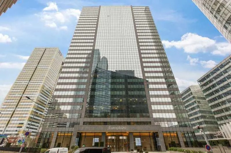 20 Avenue André Prothin, Courbevoie à louer - Photo de l’immeuble – Image 1 sur 15