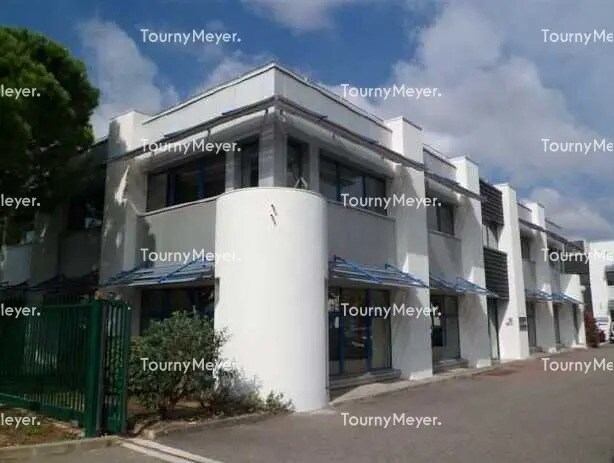 Plus de détails pour Bureau à louer