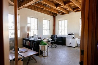 305 S Kalorama St, Ventura, CA à louer Photo intérieure– Image 1 sur 11