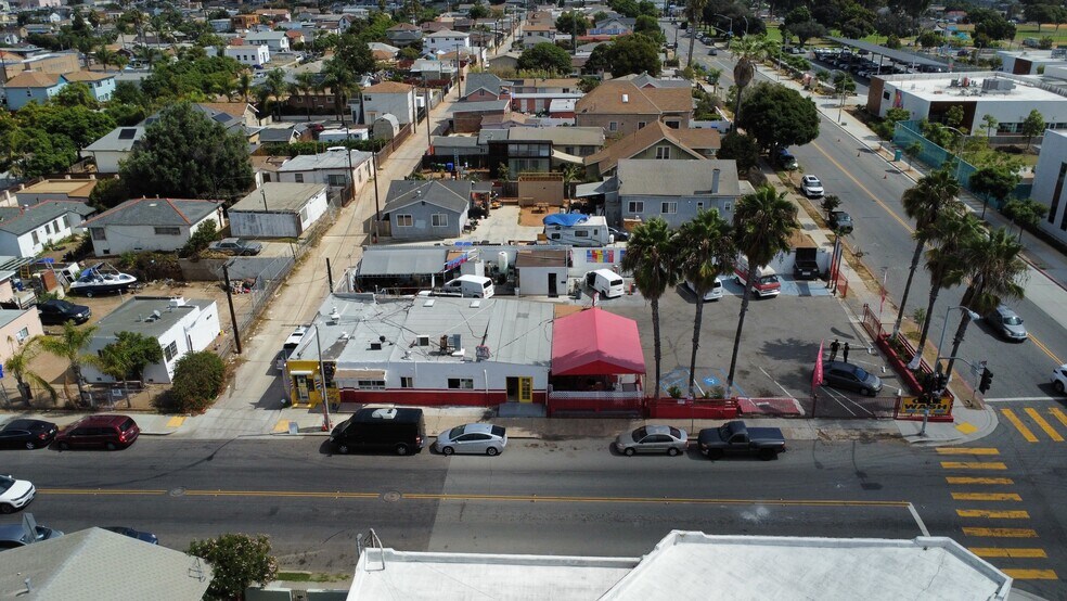 2802 Ocean View Blvd, San Diego, CA à vendre - Photo de l’immeuble – Image 2 sur 9