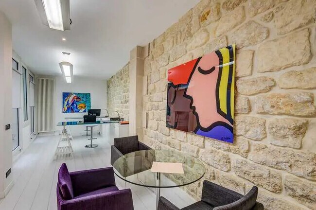 Plus de détails pour 3 Rue Saint-Fiacre, Paris - Bureau à louer