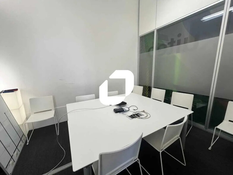 Bureau dans Lyon à louer - Photo de l’immeuble – Image 3 sur 28
