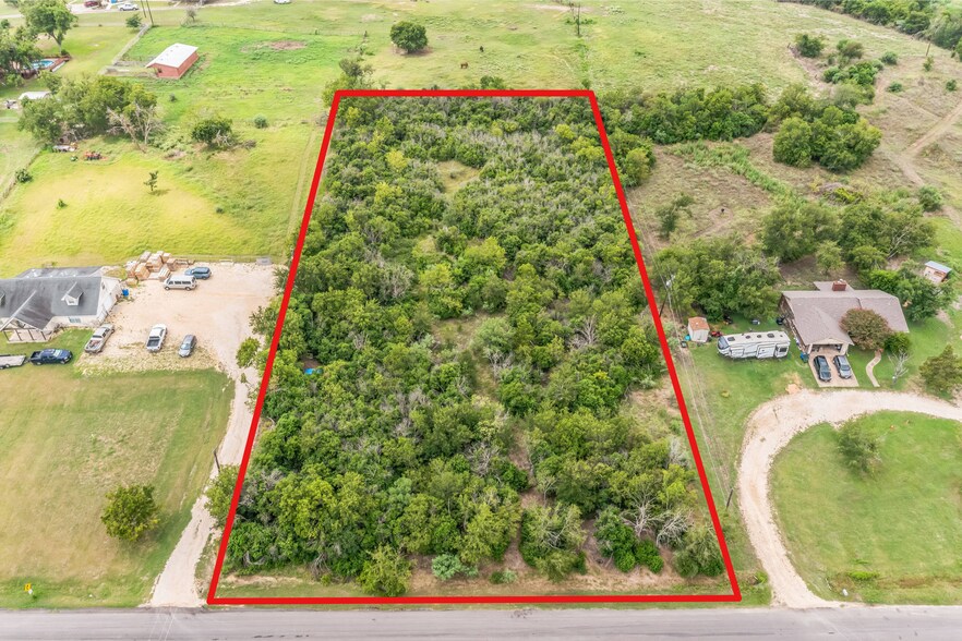 2201 Southwood Hills dr, Taylor, TX à vendre - Photo de l’immeuble – Image 1 sur 16