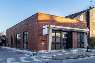 Plus de détails pour 256 Main St, Milford, MA - Local commercial à louer