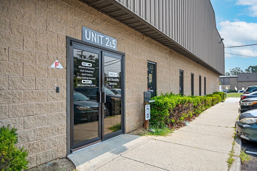 1875 Swarthmore Ave, Lakewood, NJ à louer - Photo de l’immeuble – Image 3 sur 10