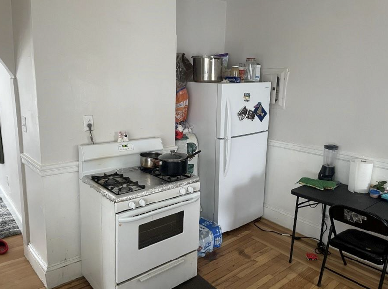 10 Clark Ave, Pawtucket, RI à vendre - Photo de l’immeuble – Image 3 sur 14