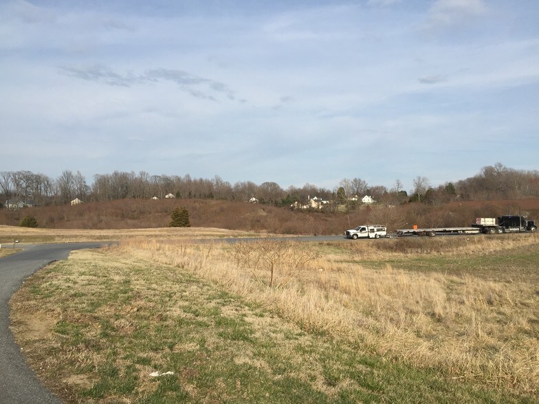 7615 Meadow Run Ln, Owings, MD à vendre - Autre – Image 3 sur 8