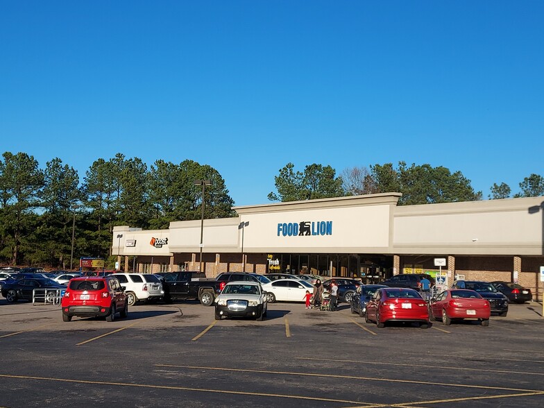 1600 N Garnett St, Henderson, NC à louer - Photo de l’immeuble – Image 1 sur 14