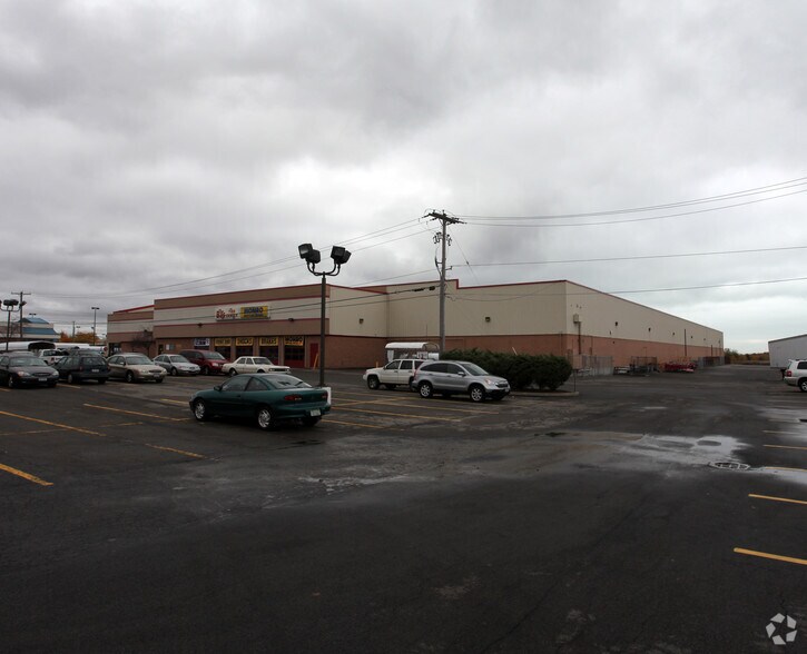 4408 Milestrip Rd, Hamburg, NY à louer - Photo principale – Image 3 sur 5